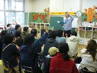 写真:防犯研修会の様子