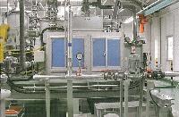 汚泥処理設備(汚泥脱水機)の写真