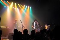 写真:中高生によるバンド演奏