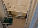 写真:浴室は、ユニットバスに改修