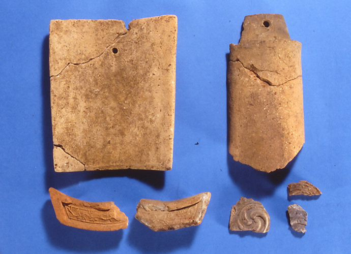 写真:日野市有形文化財に指定されている瓦