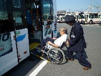 車いすスロープ(ノンステップ車)の写真