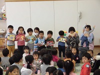 5月の誕生会の写真