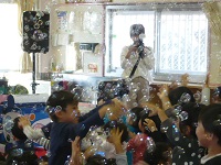 ホールいっぱいのシャボン玉