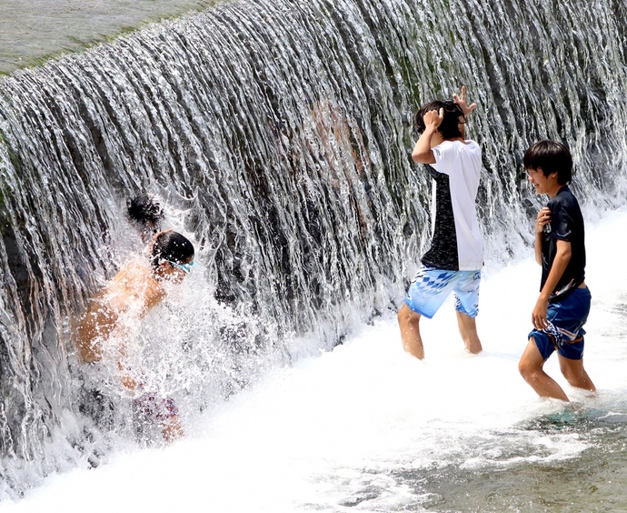 写真:箕箸俊一作品