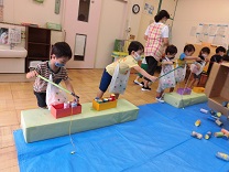 写真：缶釣りコーナー