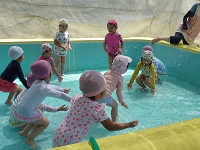 3歳水遊びの写真2
