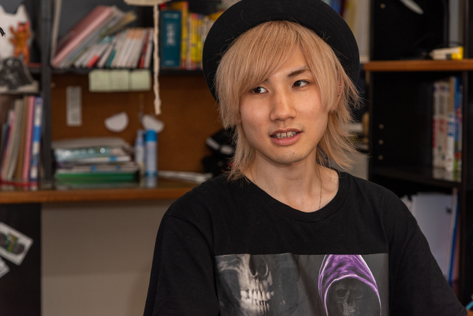 写真:元里子が話す姿