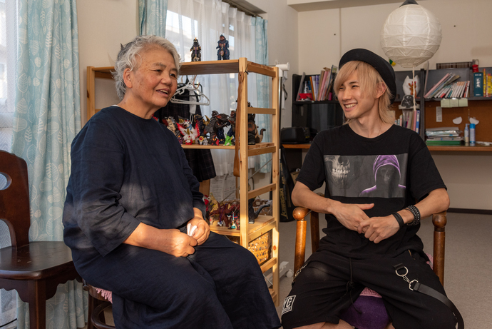 写真:元里子と里親の2ショット