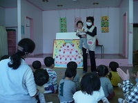 1歳児りす組の3月生まれの子どもの紹介