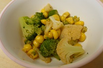 写真：花野菜のごまじょうゆ和え