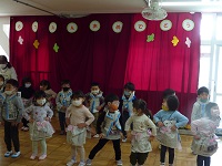 3歳児クラスの子どもの写真