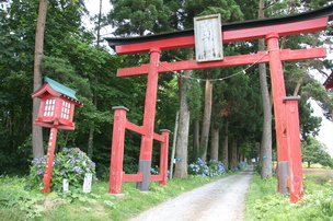 画像:陣ヶ岡公園 蜂神社