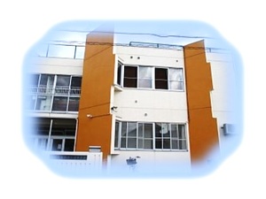 おおくぼ保育園玄関の写真