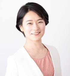 写真：講師　浅川絢子氏