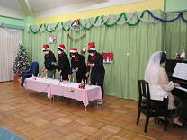 写真：職員の演奏