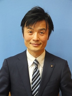 写真:新井議員
