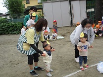 写真：0歳児