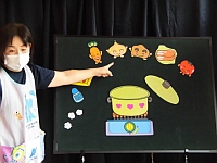 写真:カレーライスのパネルシアター