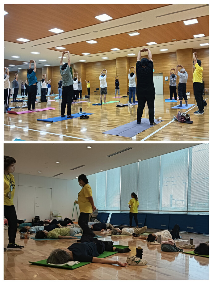 健康体操サポーターが「楽・楽トレーニング体操」で指導する写真