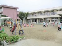 保育園園庭の写真