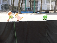 写真:人形劇の様子