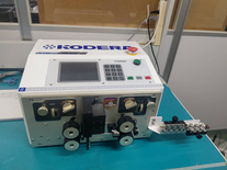 写真：ユーコー電子工業有限会社　機械4