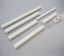 写真:山五製陶株式会社 加工製品「アルミナ80%」