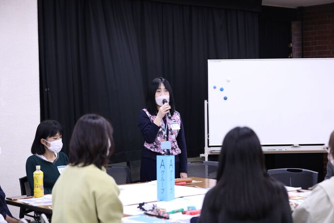 写真:子ども家庭支援センター長によるあいさつの様子