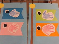 写真:1歳児のこいのぼり製作