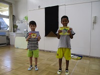 8月生まれの4、5歳児の子ども達です。