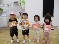 8月生まれの1、2歳児の子ども達です。