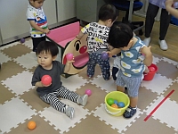 写真:的あてコーナーの様子