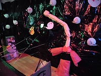 写真:お化け屋敷のお化けの様子