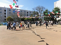 写真:4歳児親子競技の様子