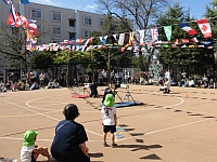 写真:4歳児クラス競技