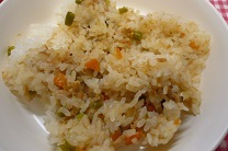 写真：ツナと野菜のおすし