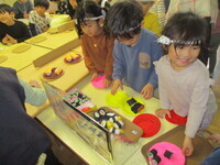 寿司屋さん忙しい様子の写真