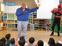 写真:リサイクルクイズの様子