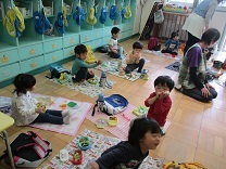 写真：春の遠足お弁当3歳児1