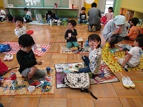 写真：春の遠足お弁当4，5歳児4