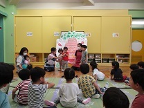 写真：誕生会インタビュー2