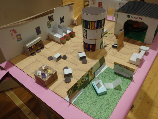 写真:日野第一小学校の児童が考えた未来の図書館