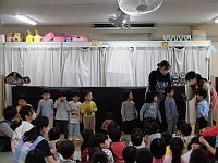 写真:新入児紹介の様子