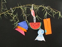 写真：七夕飾り2歳