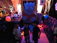 写真:おばけめいろの様子