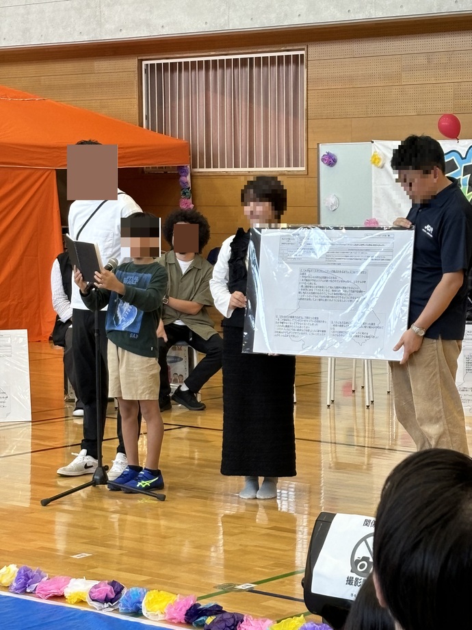 Bグループの発表の様子