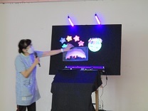 ハッピーバースデイお月様のブラックシアターの写真2枚目