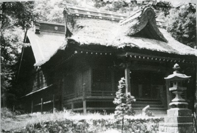 改修前の百草八幡神社の写真