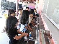 写真:らいおんぐみの手洗いの様子